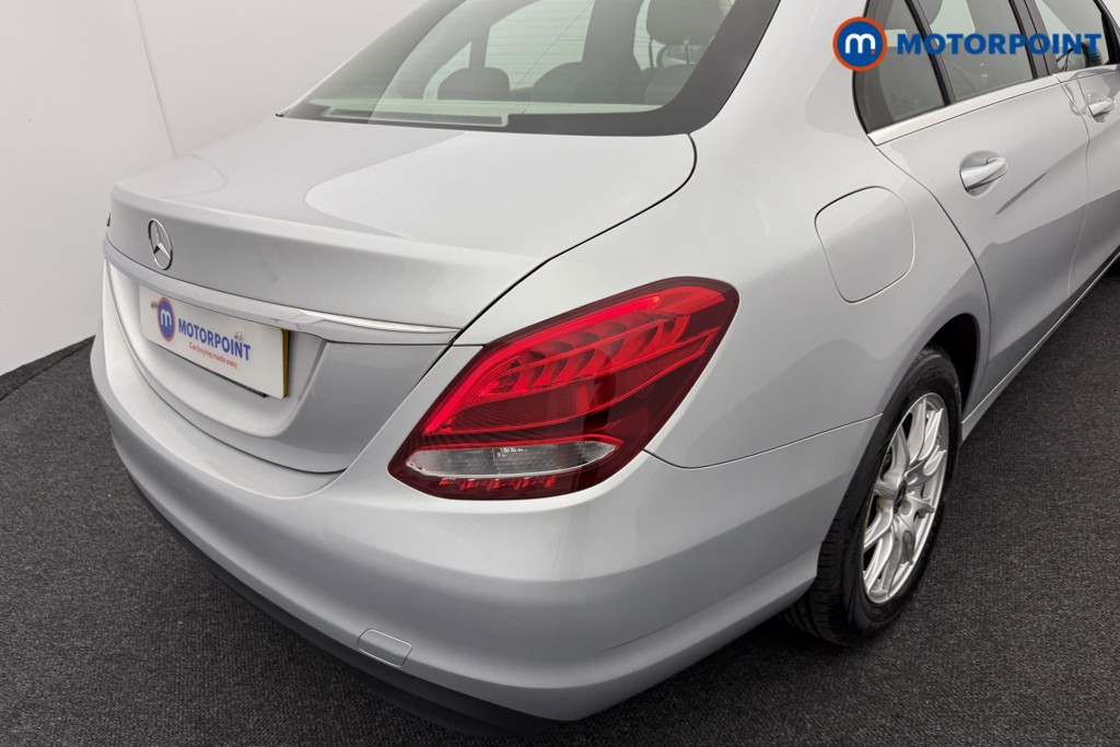 Mercedes-Benz C Class SE Manual Petrol Saloon - Stock Number (1548820) - 23rd supplementary image