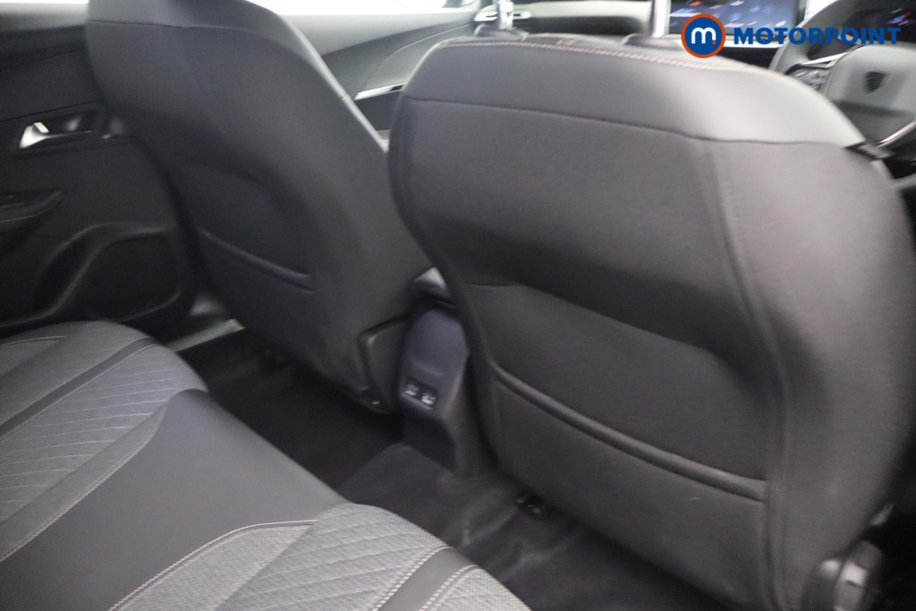 Peugeot 2008 Allure Manual Petrol SUV - Stock Number (1548924) - 16th supplementary image
