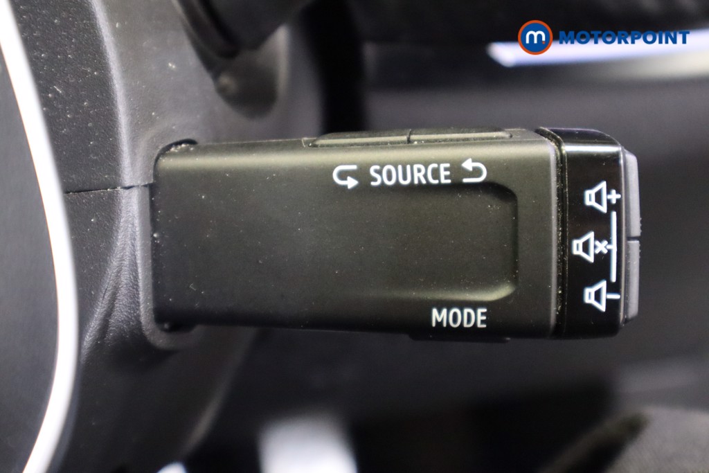 Renault Arkana R.S. Line Automatic Petrol-Electric Hybrid SUV - Stock Number (1549259) - 18th supplementary image