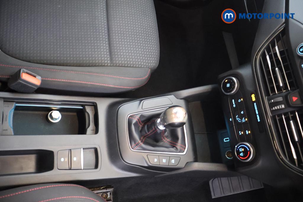 Ford Focus St-Line Manual Petrol Hatchback - Stock Number (1549345) - 8th supplementary image