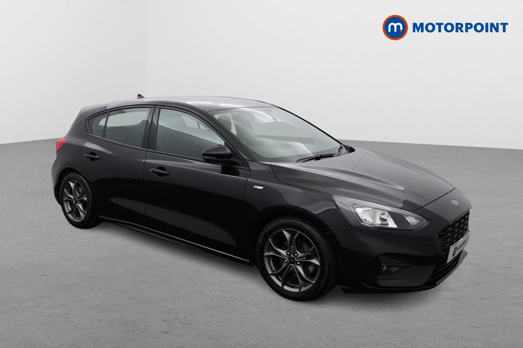 Ford Focus St-Line Manual Petrol Hatchback - Stock Number (1549345) - Drivers side front corner