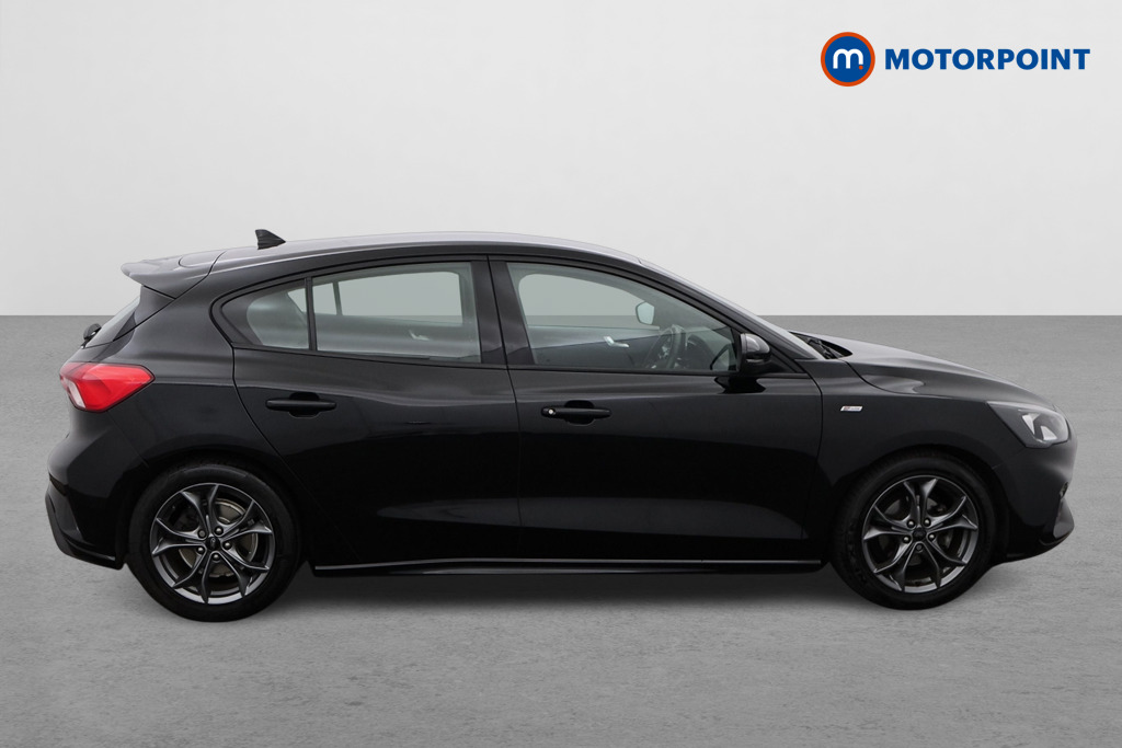 Ford Focus St-Line Manual Petrol Hatchback - Stock Number (1549345) - Drivers side