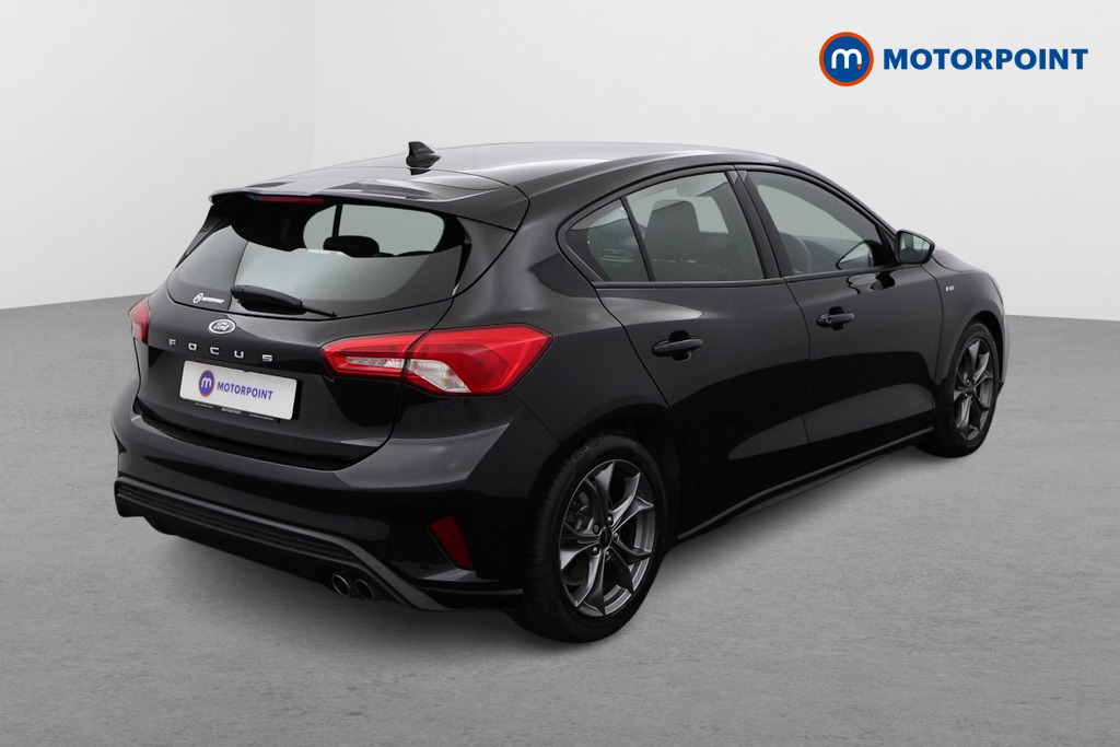Ford Focus St-Line Manual Petrol Hatchback - Stock Number (1549345) - Drivers side rear corner