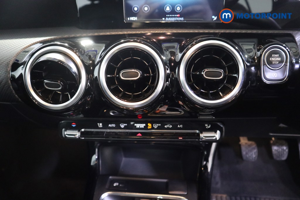 Mercedes-Benz A Class SE Manual Petrol Hatchback - Stock Number (1549455) - 7th supplementary image