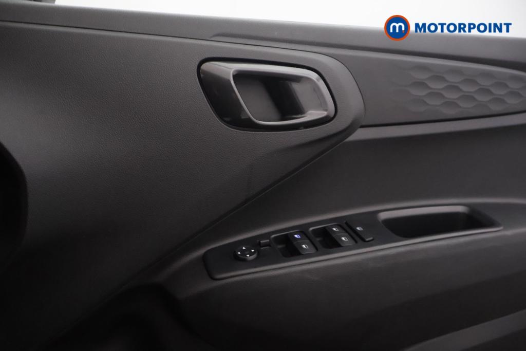 Hyundai I10 N Line Manual Petrol Hatchback - Stock Number (1550331) - 5th supplementary image