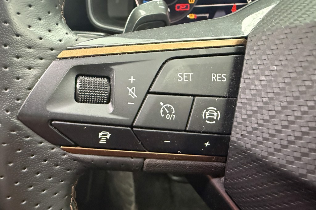 Cupra Formentor V1 Automatic Petrol Plug-In Hybrid SUV - Stock Number (1550562) - 4th supplementary image