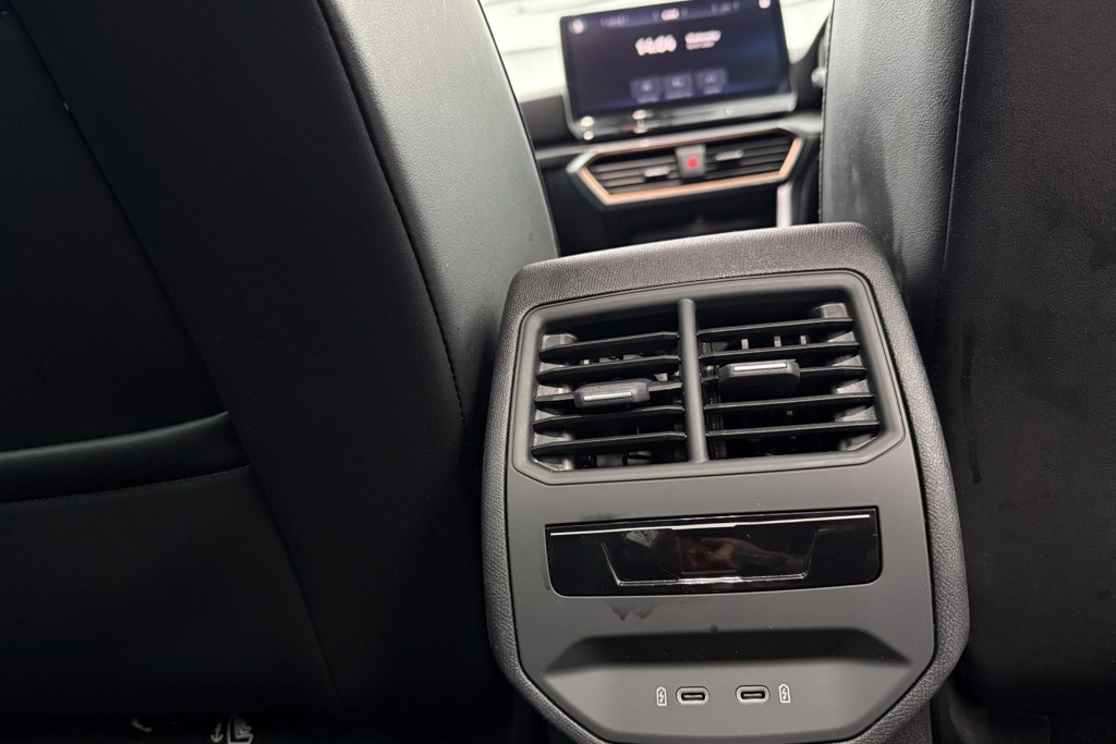 Cupra Formentor V1 Automatic Petrol Plug-In Hybrid SUV - Stock Number (1550562) - 23rd supplementary image