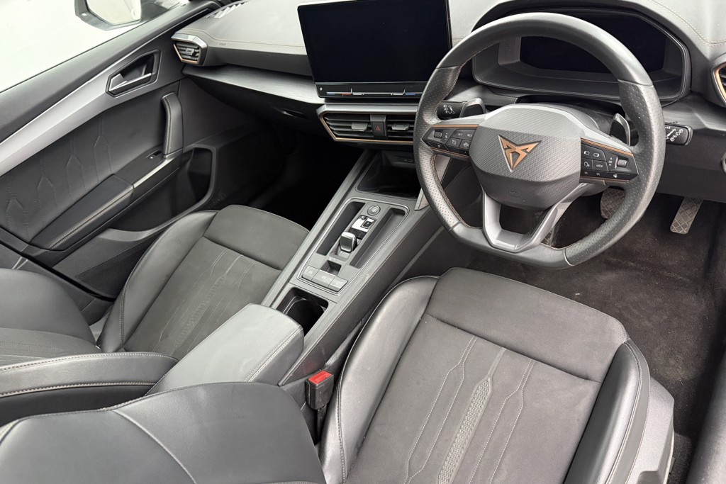 Cupra Formentor V1 Automatic Petrol Plug-In Hybrid SUV - Stock Number (1550562) - 1st supplementary image