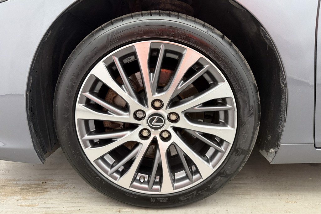 Lexus ES 300H 2.5 4Dr Cvt Premium Edition Automatic Petrol-Electric Hybrid Saloon - Stock Number (1552263) - 28th supplementary image