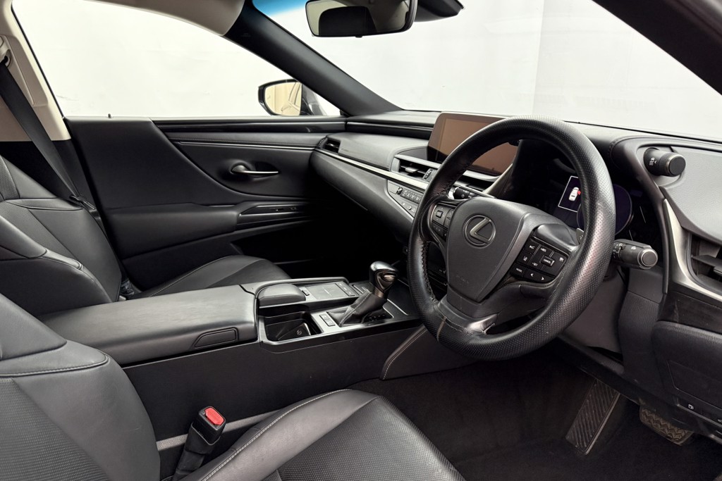 Lexus ES 300H 2.5 4Dr Cvt Premium Edition Automatic Petrol-Electric Hybrid Saloon - Stock Number (1552263) - 1st supplementary image