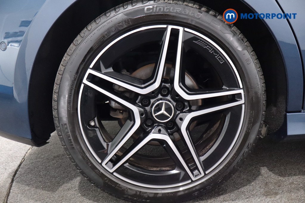 Mercedes-Benz A Class Amg Line Executive Edition Automatic Petrol Hatchback - Stock Number (1552373) - 9th supplementary image