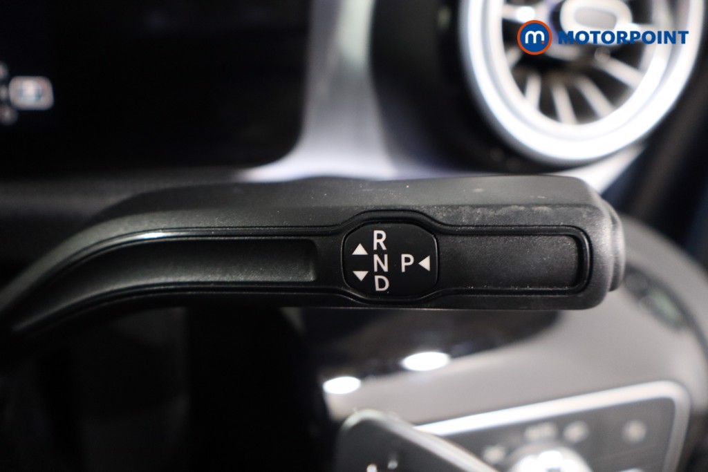 Mercedes-Benz A Class Amg Line Executive Edition Automatic Petrol Hatchback - Stock Number (1552373) - 14th supplementary image