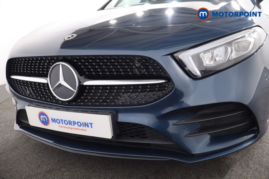 Mercedes-Benz A Class Amg Line Executive Edition Automatic Petrol Hatchback - Stock Number (1552373) - 24th supplementary image