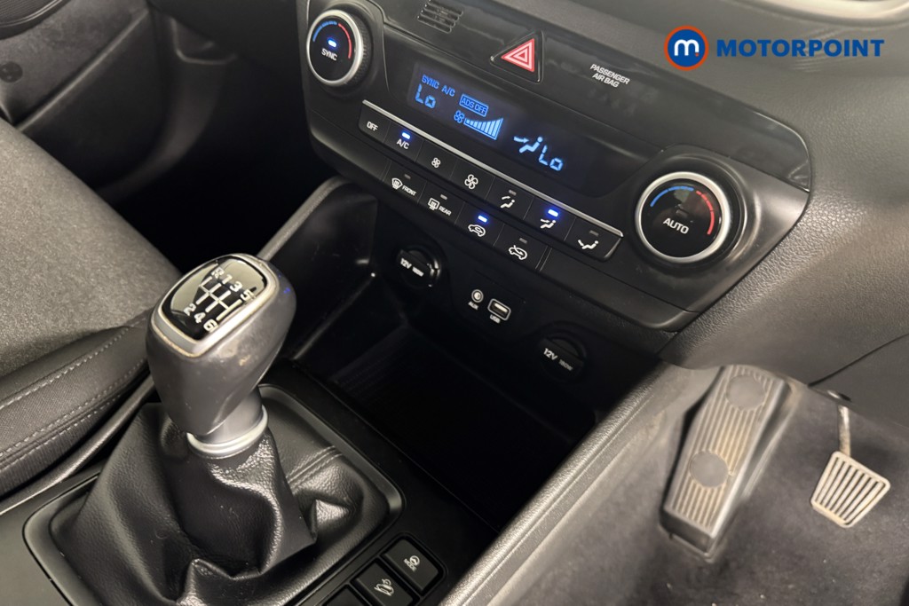 Hyundai Tucson Se Nav Manual Petrol SUV - Stock Number (1552865) - 11th supplementary image