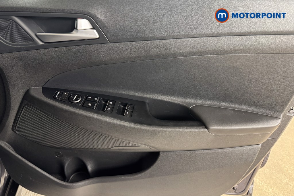 Hyundai Tucson Se Nav Manual Petrol SUV - Stock Number (1552865) - 15th supplementary image