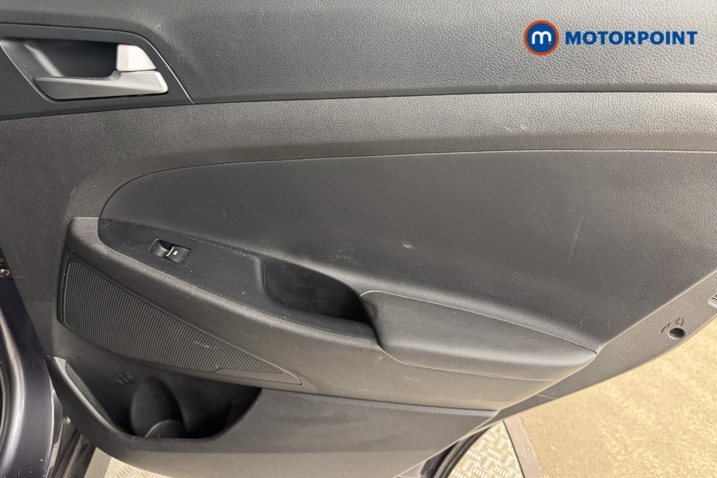 Hyundai Tucson Se Nav Manual Petrol SUV - Stock Number (1552865) - 16th supplementary image