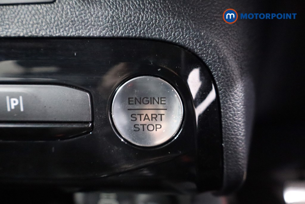 Ford Kuga St-Line Automatic Petrol Plug-In Hybrid SUV - Stock Number (1553045) - 13th supplementary image