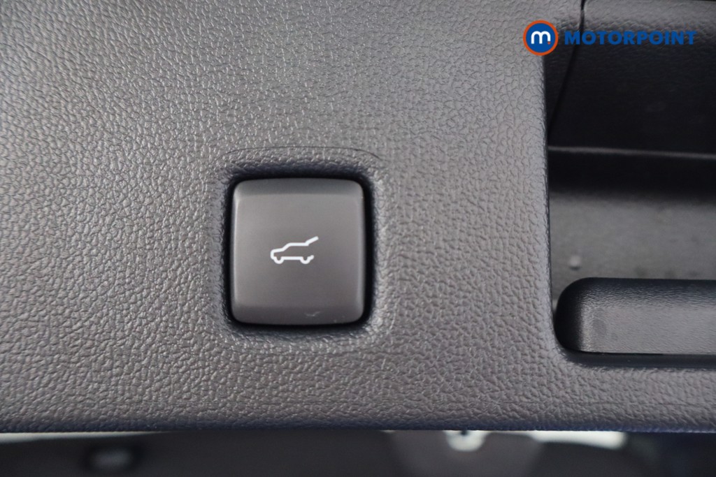 Ford Kuga St-Line Automatic Petrol Plug-In Hybrid SUV - Stock Number (1553045) - 32nd supplementary image