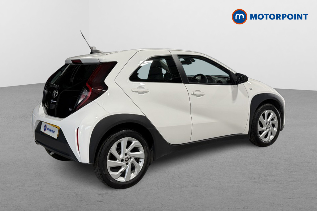 Toyota Aygo X Pure Manual Petrol Hatchback - Stock Number (1553347) - Drivers side rear corner