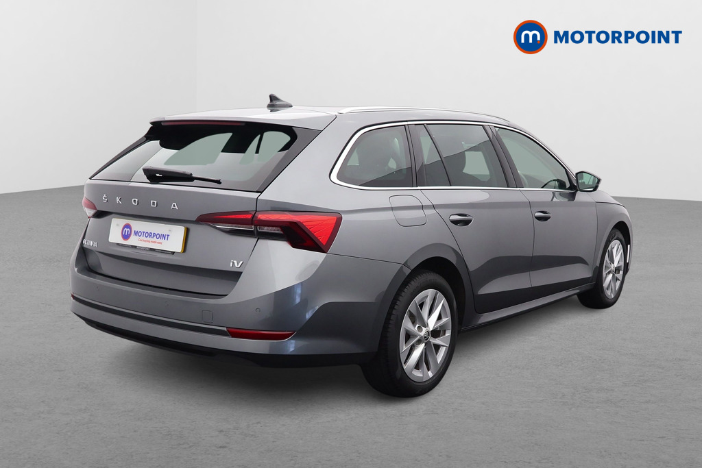 Skoda Octavia Se L Automatic Petrol Plug-In Hybrid Estate - Stock Number (1554064) - Drivers side rear corner