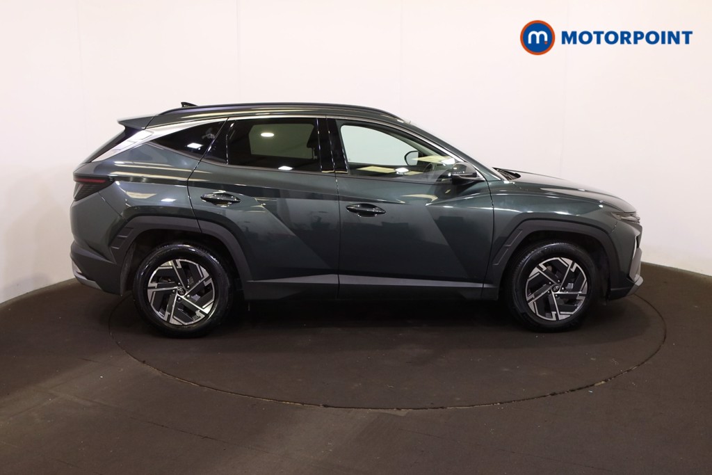 Hyundai Tucson Advance Manual Petrol SUV - Stock Number (1554076) - Drivers side