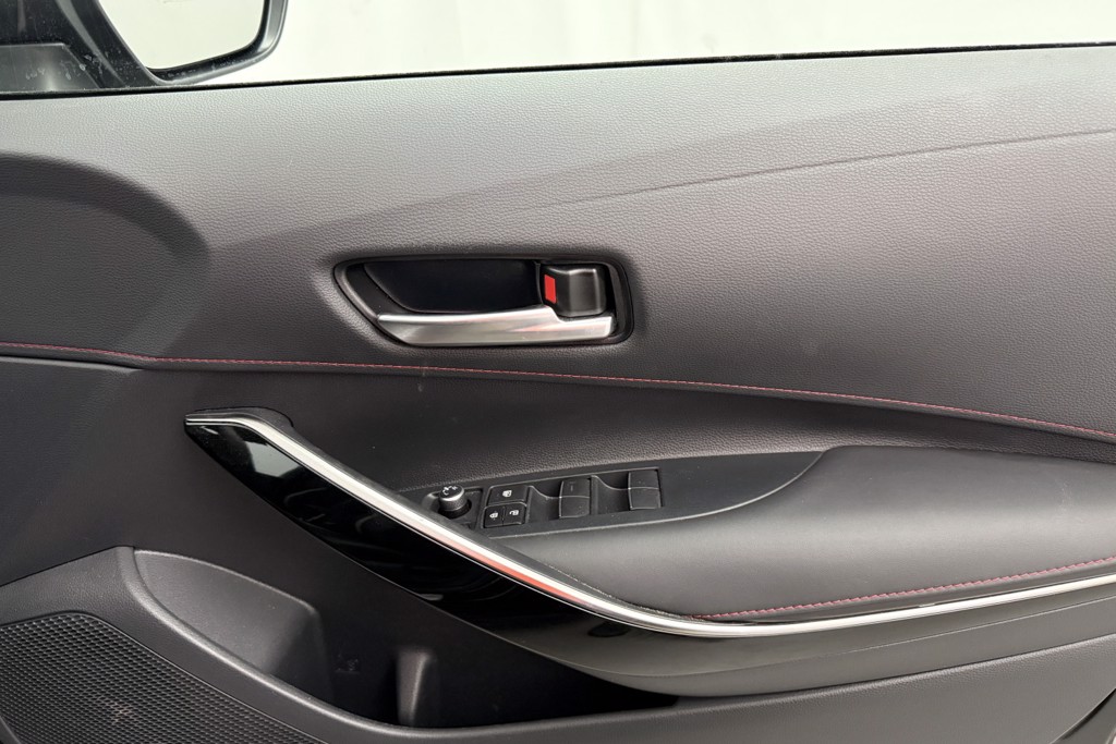 Toyota Corolla Gr Sport Automatic Petrol-Electric Hybrid Hatchback - Stock Number (1554397) - 14th supplementary image