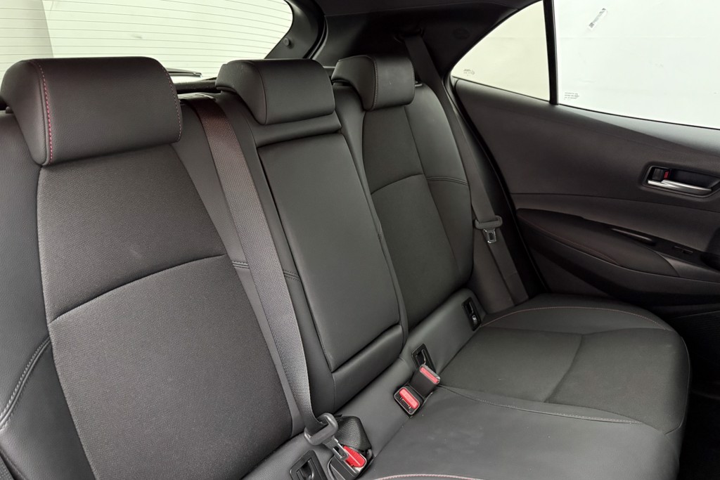 Toyota Corolla Gr Sport Automatic Petrol-Electric Hybrid Hatchback - Stock Number (1554397) - 18th supplementary image