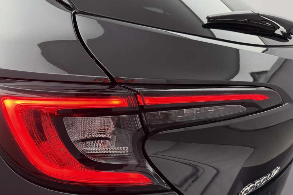 Toyota Corolla Gr Sport Automatic Petrol-Electric Hybrid Hatchback - Stock Number (1554397) - 22nd supplementary image