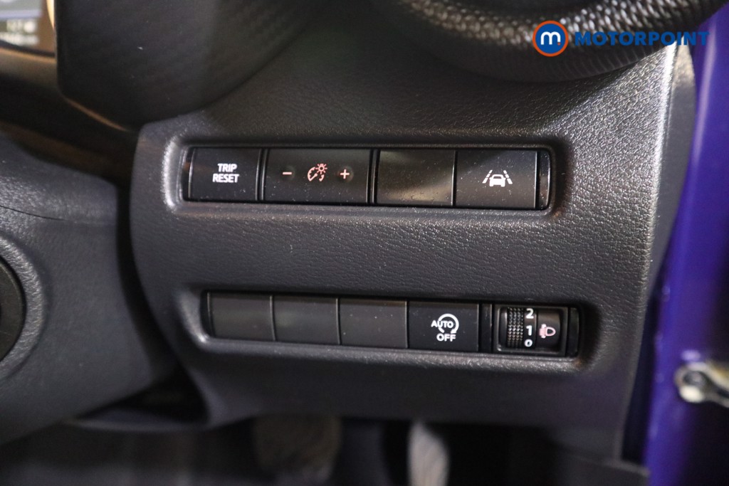 Nissan Juke Acenta Automatic Petrol SUV - Stock Number (1554445) - 9th supplementary image
