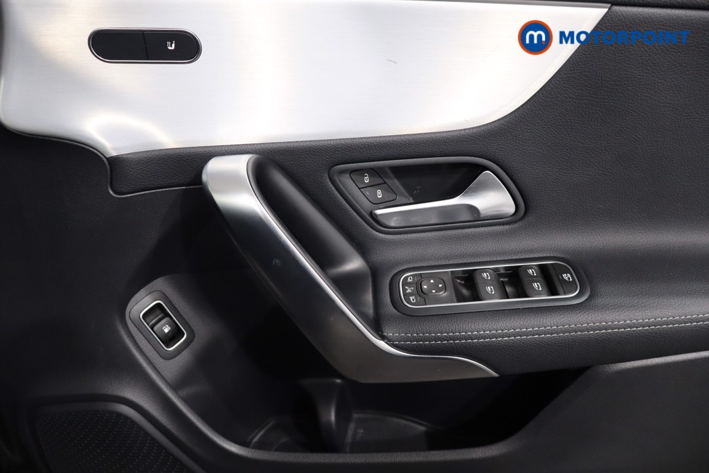 Mercedes-Benz CLA Amg Line Automatic Petrol Plug-In Hybrid Coupe - Stock Number (1554709) - 16th supplementary image
