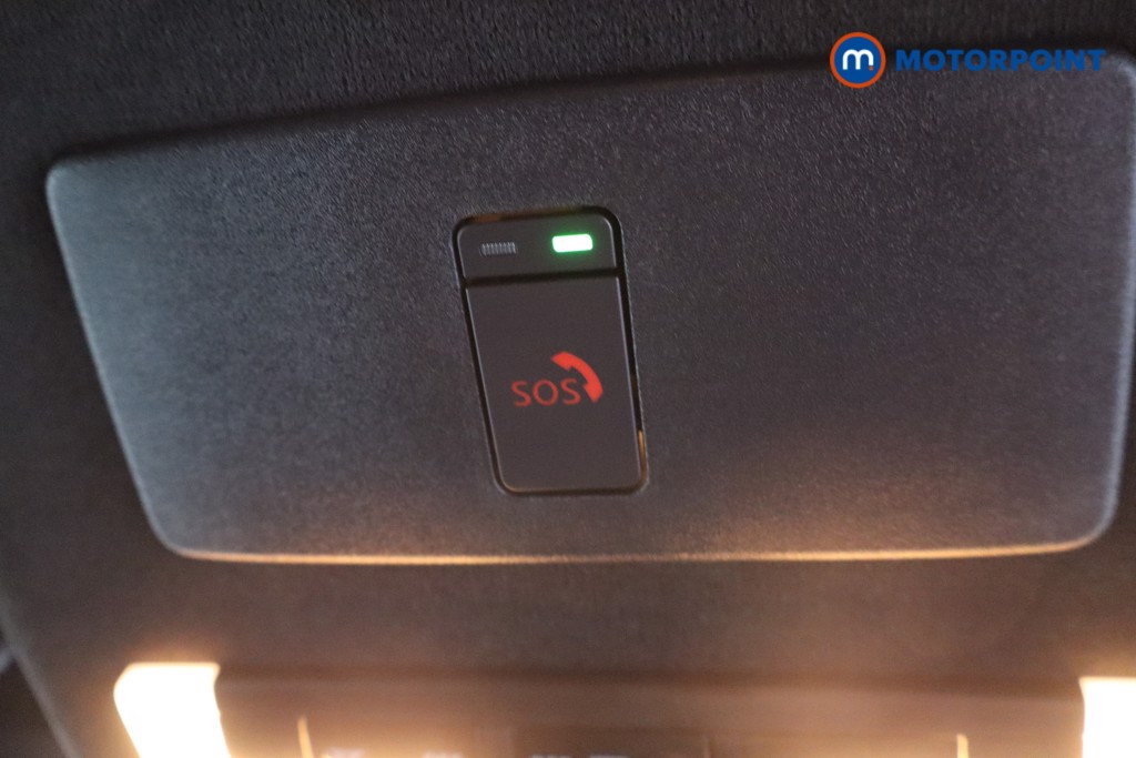 Nissan Juke N-Connecta Manual Petrol SUV - Stock Number (1554840) - 17th supplementary image
