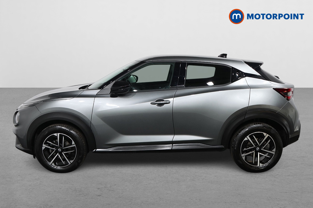 Nissan Juke N-Connecta Manual Petrol SUV - Stock Number (1554840) - Passenger side