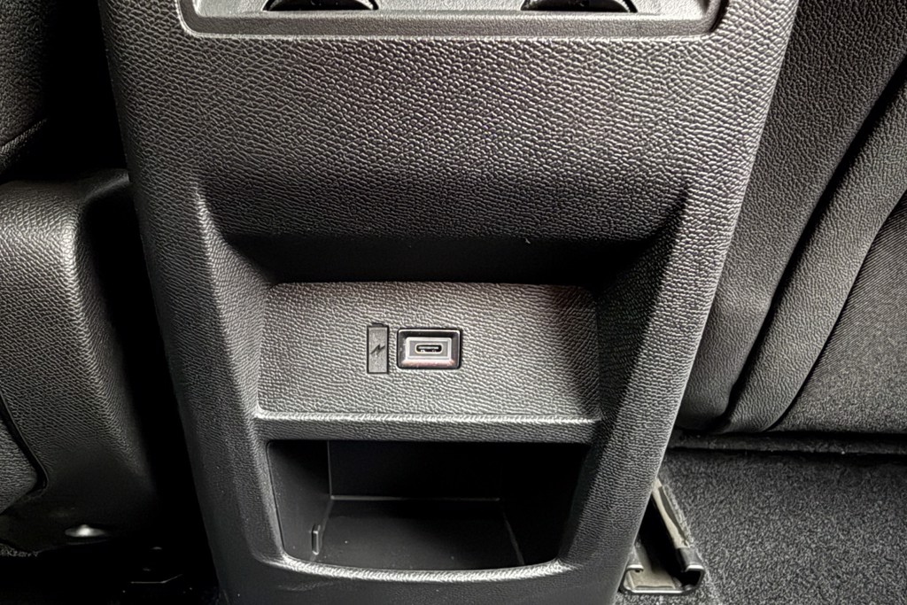 Vauxhall Astra Ultimate Automatic Electric Estate - Stock Number (1555012) - 20th supplementary image