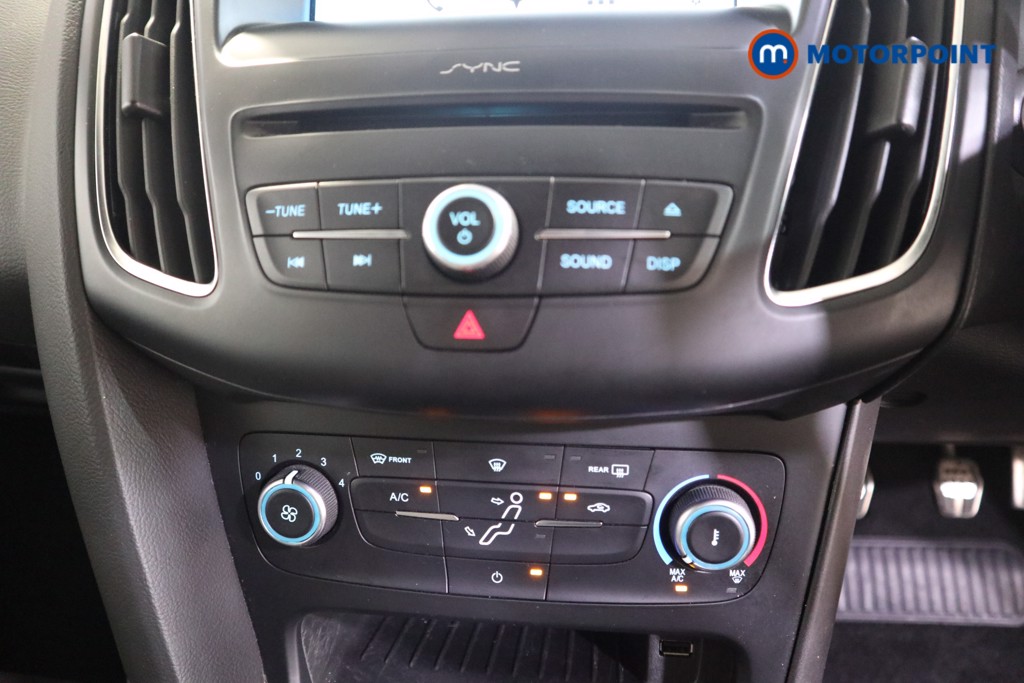 Ford Focus St-Line Manual Petrol Hatchback - Stock Number (1555490) - 7th supplementary image