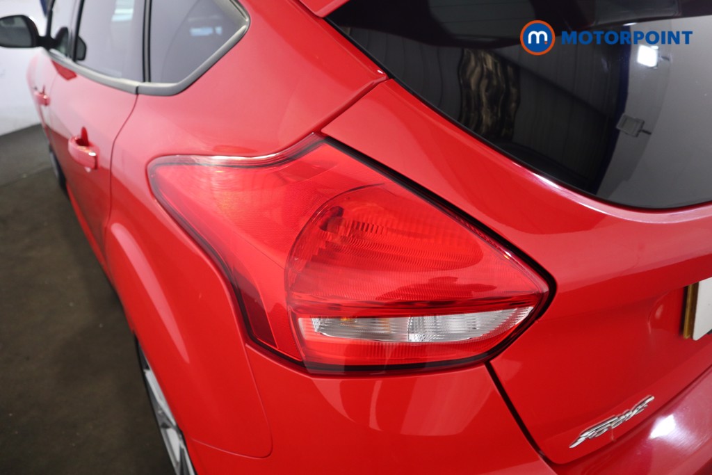 Ford Focus St-Line Manual Petrol Hatchback - Stock Number (1555490) - 17th supplementary image