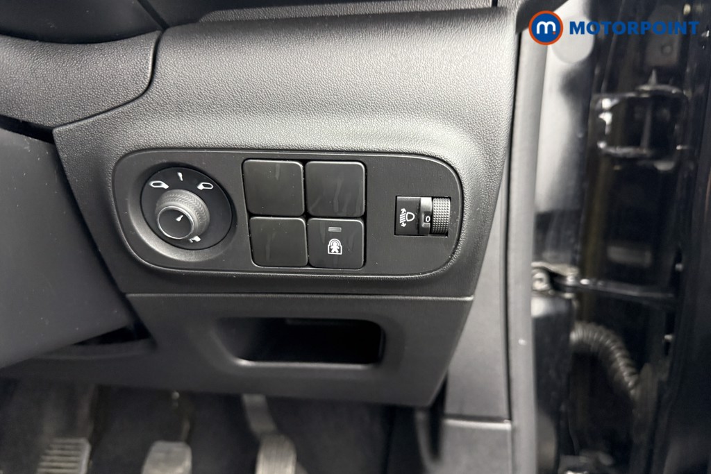 Citroen C3 Shine Plus Manual Petrol Hatchback - Stock Number (1555529) - 14th supplementary image