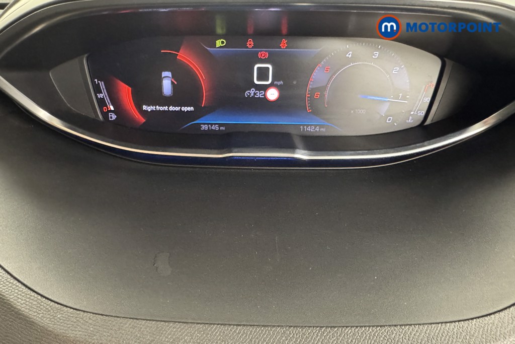 Peugeot 3008 Active Premium Manual Diesel SUV - Stock Number (1555540) - 9th supplementary image