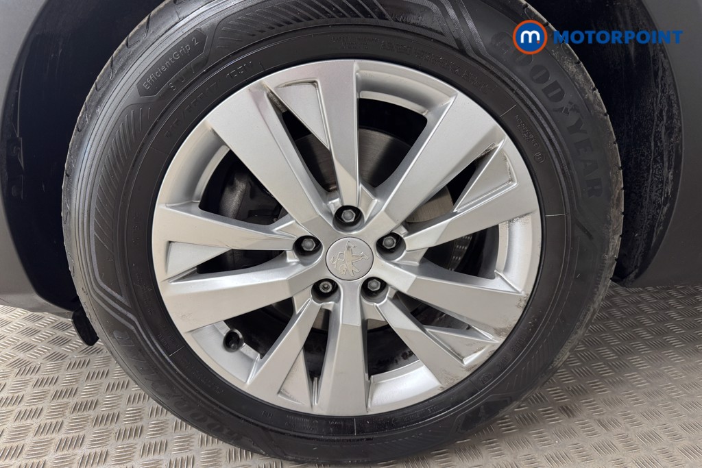 Peugeot 3008 Active Premium Manual Diesel SUV - Stock Number (1555540) - 23rd supplementary image