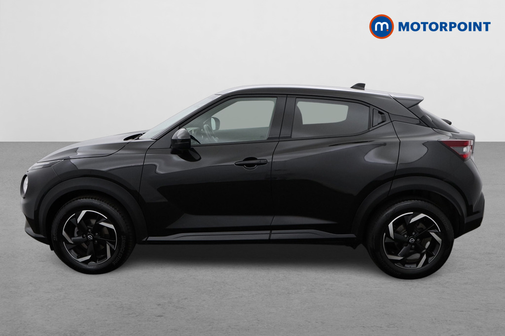 Nissan Juke N-Connecta Automatic Petrol SUV - Stock Number (1555583) - Passenger side