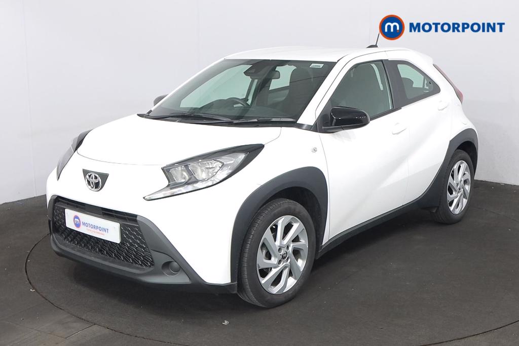 Toyota Aygo X Pure Manual Petrol Hatchback - Stock Number (1555615) - Passenger side front corner