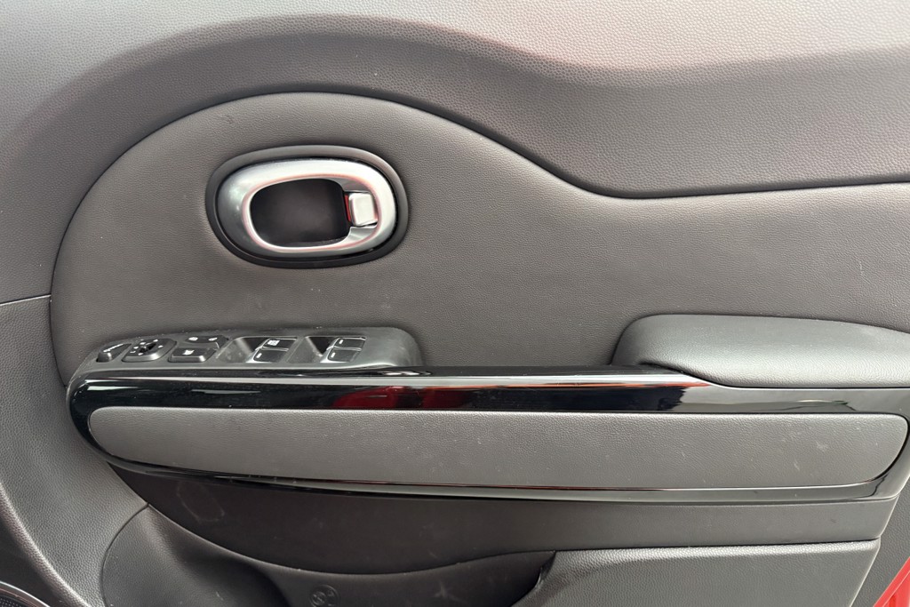 KIA Soul 2 Manual Petrol People Carrier - Stock Number (1555733) - 12th supplementary image