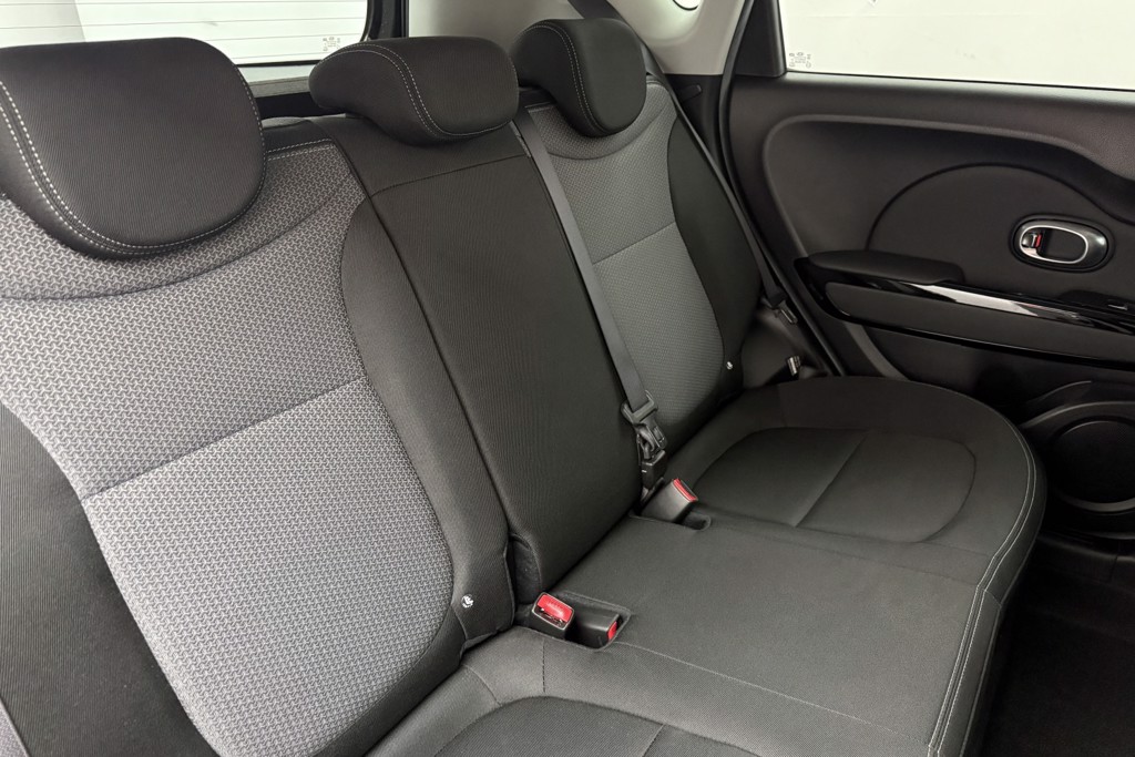 KIA Soul 2 Manual Petrol People Carrier - Stock Number (1555733) - 16th supplementary image