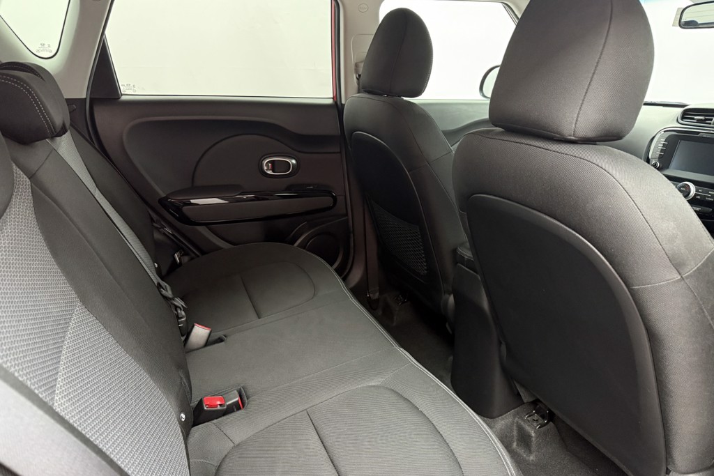 KIA Soul 2 Manual Petrol People Carrier - Stock Number (1555733) - 17th supplementary image