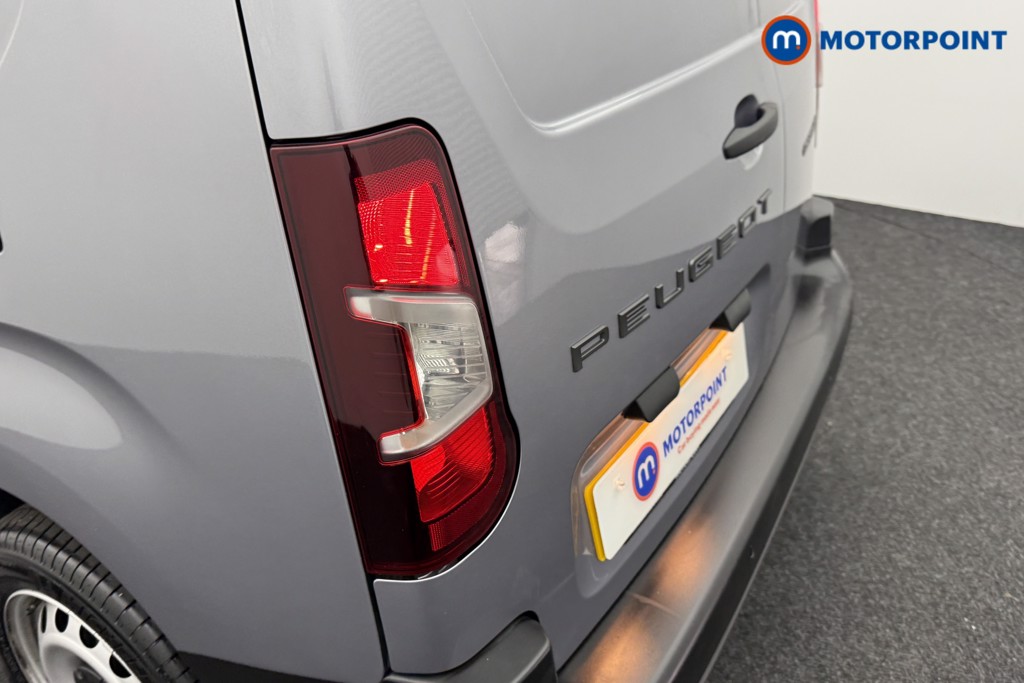 Peugeot Partner Professional Manual Diesel Panel Van - Stock Number (1555900) - 17th supplementary image