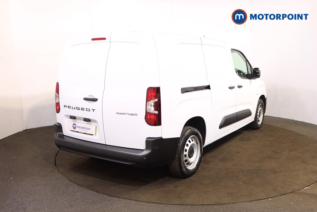Peugeot Partner Professional Manual Diesel Panel Van - Stock Number (1555925) - Drivers side rear corner