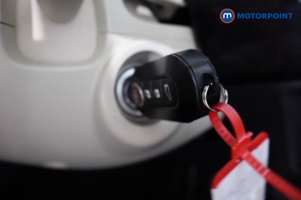 Fiat 500 1.0 Mild Hybrid 3Dr Manual Petrol-Electric Hybrid Hatchback - Stock Number (1556137) - 13th supplementary image