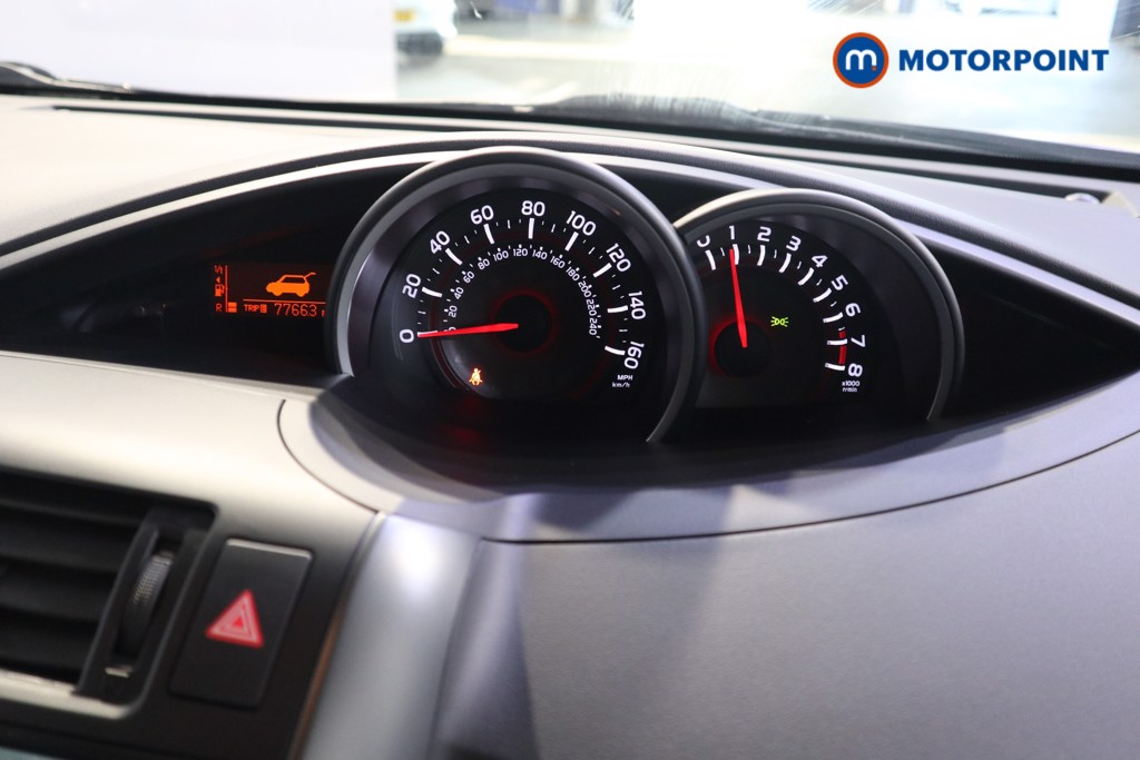 Toyota Verso Design Automatic Petrol People Carrier - Stock Number (1556216) - 5th supplementary image