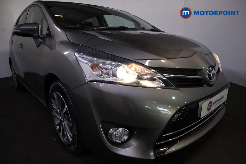Toyota Verso Design Automatic Petrol People Carrier - Stock Number (1556216) - 22nd supplementary image