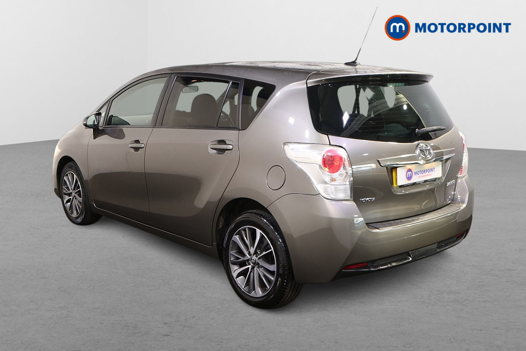 Toyota Verso Design Automatic Petrol People Carrier - Stock Number (1556216) - Passenger side rear corner