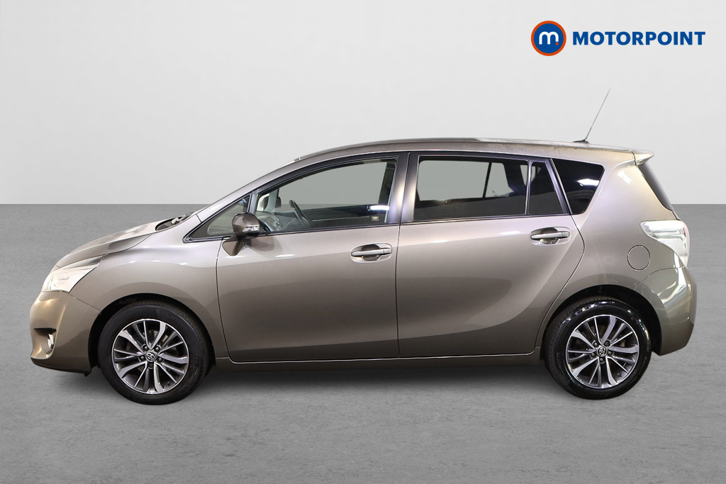 Toyota Verso Design Automatic Petrol People Carrier - Stock Number (1556216) - Passenger side